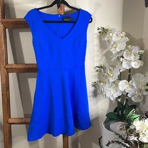 💕 Cynthia Rowley Fit Flare Dress